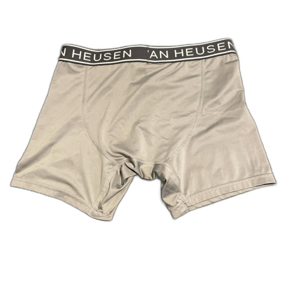 Van-heusen Men's Grey Boxer size medium - Picture 3 of 3
